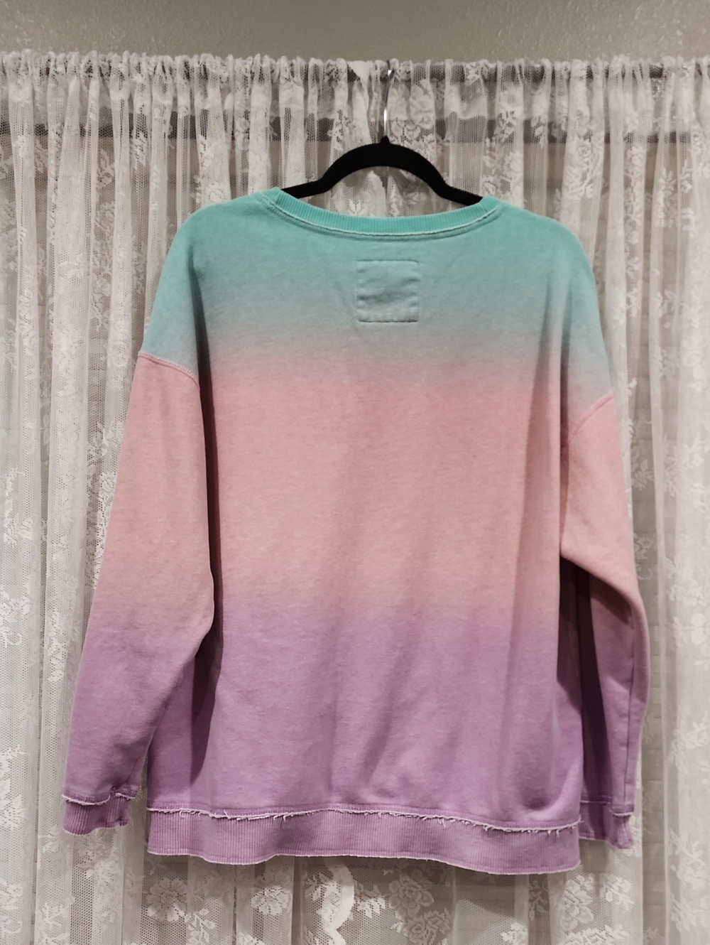 HOLLISTER SWEATSHIRT - Picture 9 of 9
